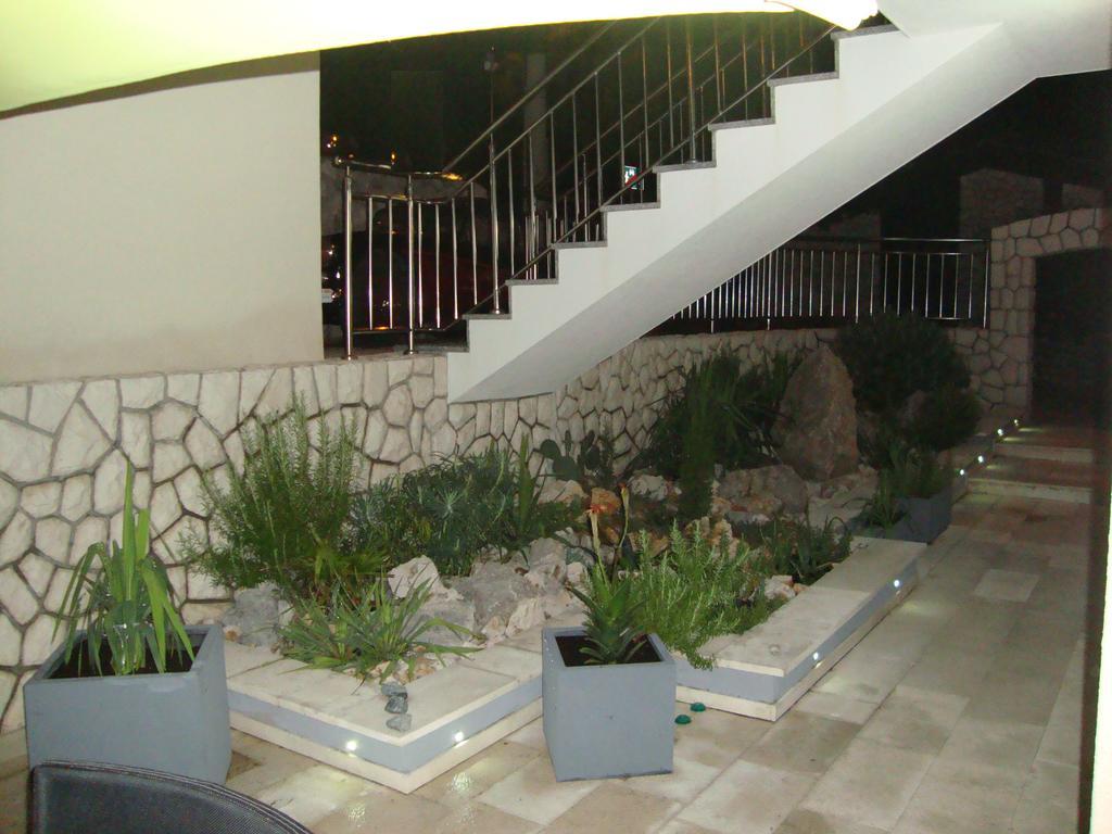 Apartments Ilona Новий Винодольський Екстер'єр фото